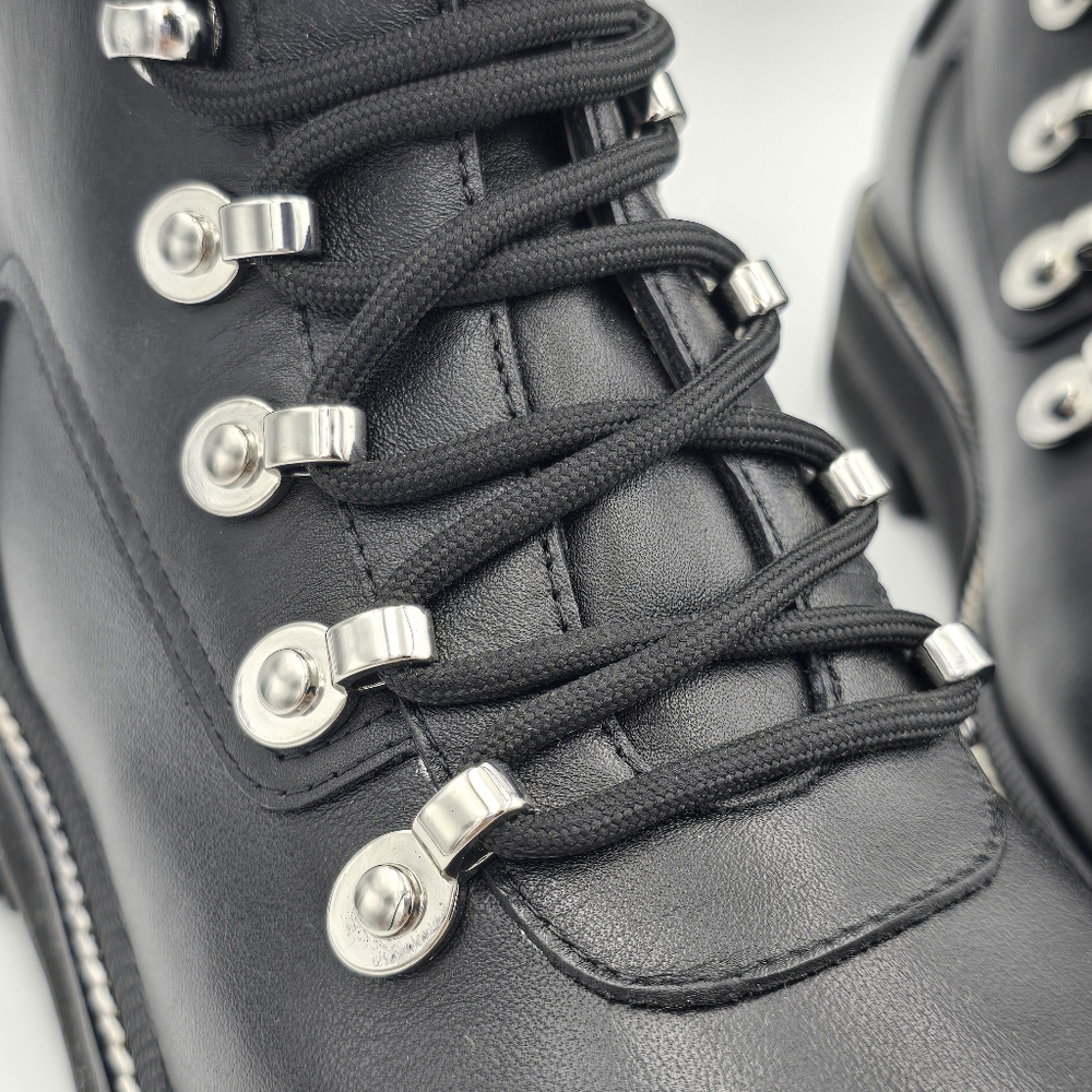 NWOT Marc Fisher Ltd. Black Knit Collar Elwa Round Toe Lace-Up Leather Boots 6.5 - Picture 5 of 16